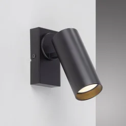 RIK-seinäkohdevalaisin, musta, 1-lamppuinen, 20 cm, metallia, GU10-LED