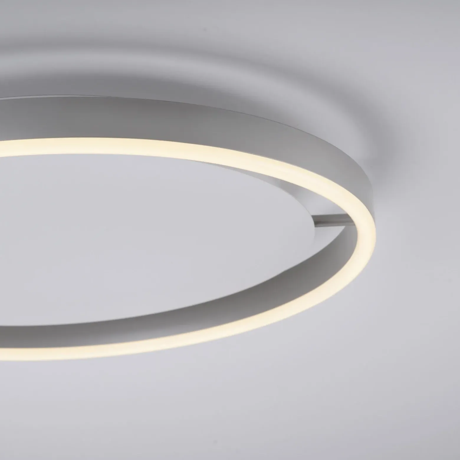Ritus-LED-kattovalaisin, halkaisija 39,3 cm, alumiini, porrastettu