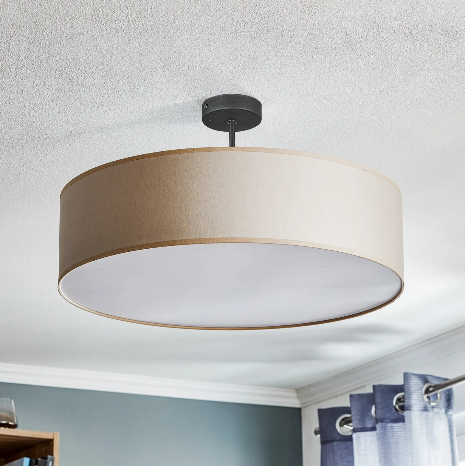 Rondo varrellinen kattovalaisin, kerma Ø 60cm