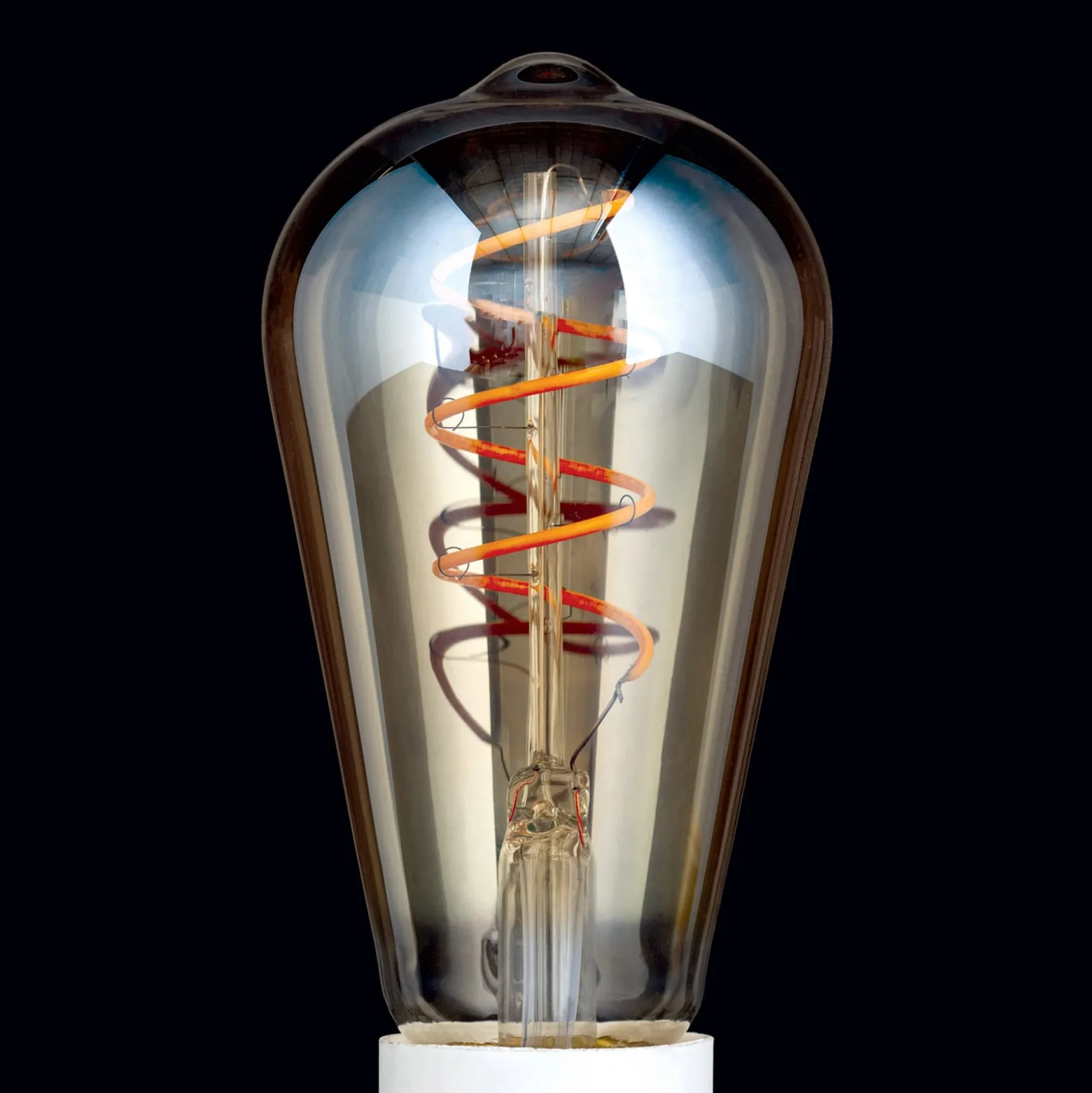 Rustiikki LED-lamppu E27 ST64 4W amber 2200K him.