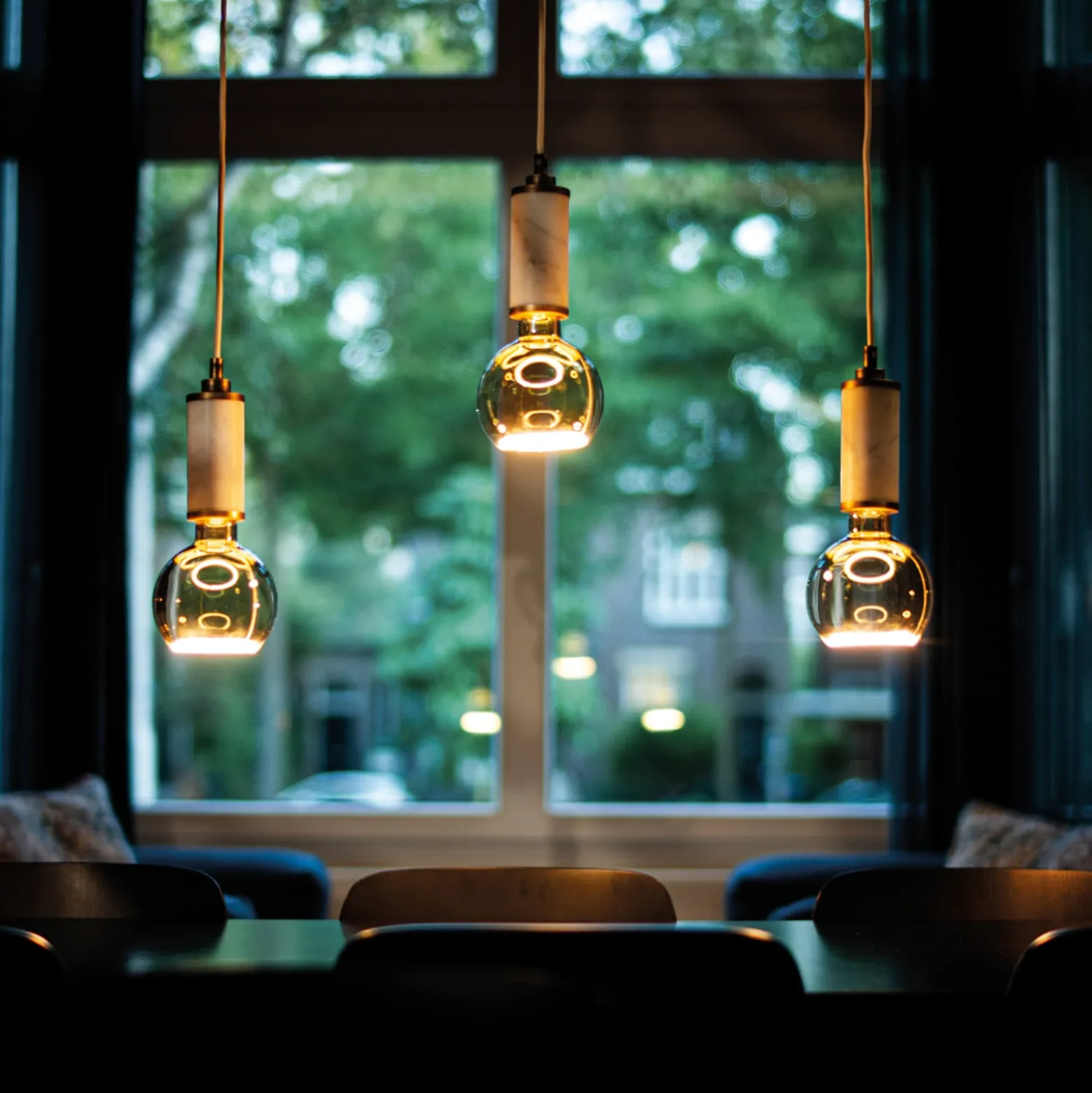 SEGULA LED-Floating-globe-lamppu G125 E27 4,5W