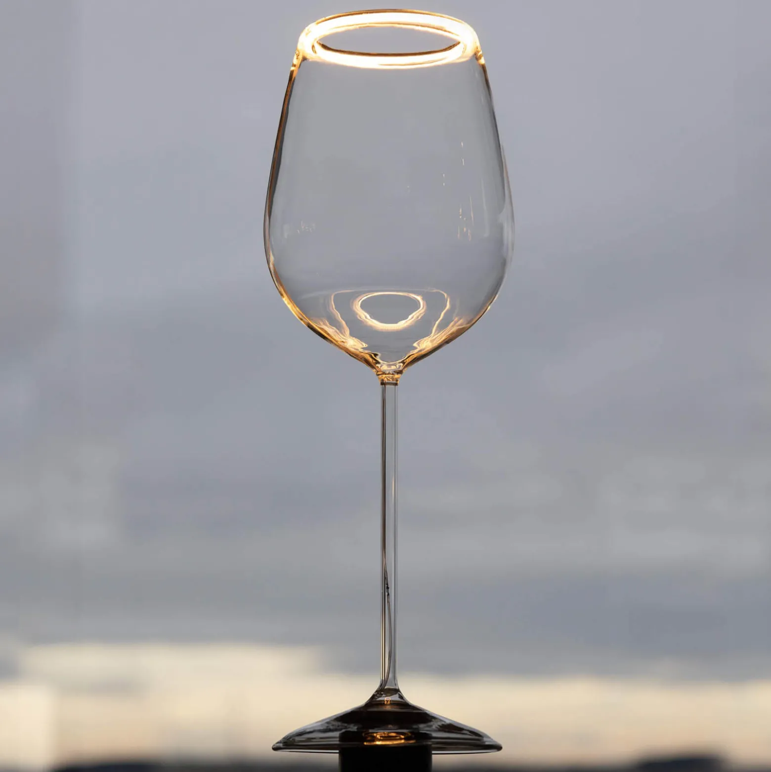 SEGULA LED-lamppu Floating Red Wine kirkas, E27 5 W 922
