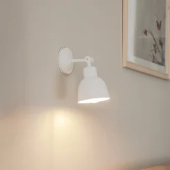Seinävalaisin Emoti, 1-lamppuinen, valkoinen