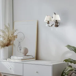 Seinävalaisin Karen kaksi valoa pronssi