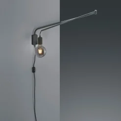 Seinävalaisin Line, johto + pistoke, musta