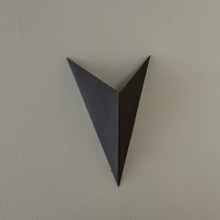 Seinävalaisin, malli 4, musta, 19 x 30 cm
