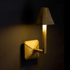 Silva Frame -LED-ulkoseinävalaisin, korkeus 30 cm, antiikkimessinki