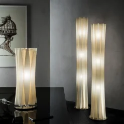 Slamp Bach lattiavalaisin, korkeus 184 cm, kultainen