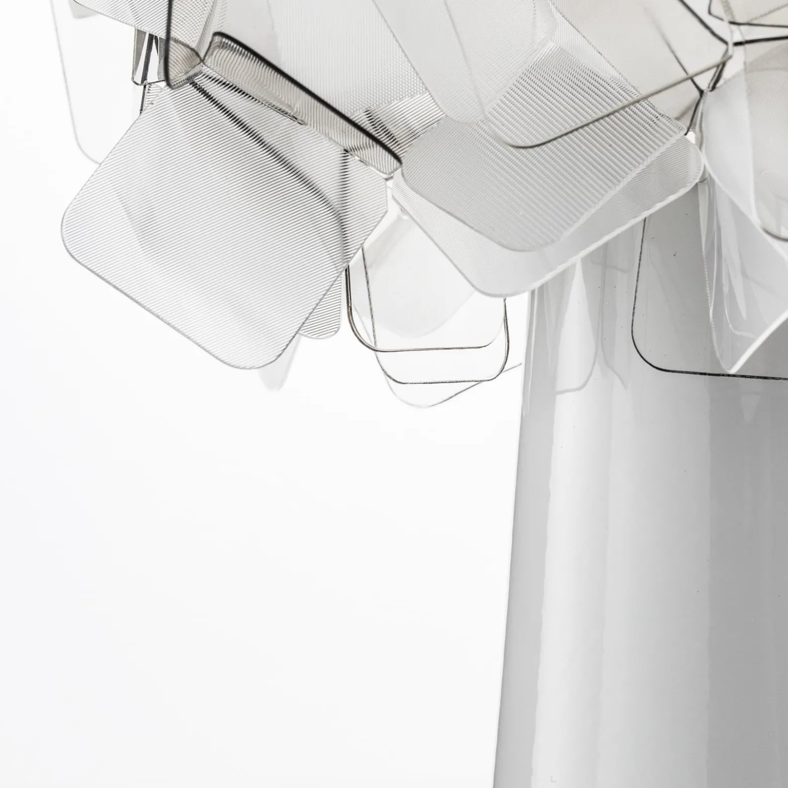 Slamp Clizia - design-pöytävalaisin, savunharmaa