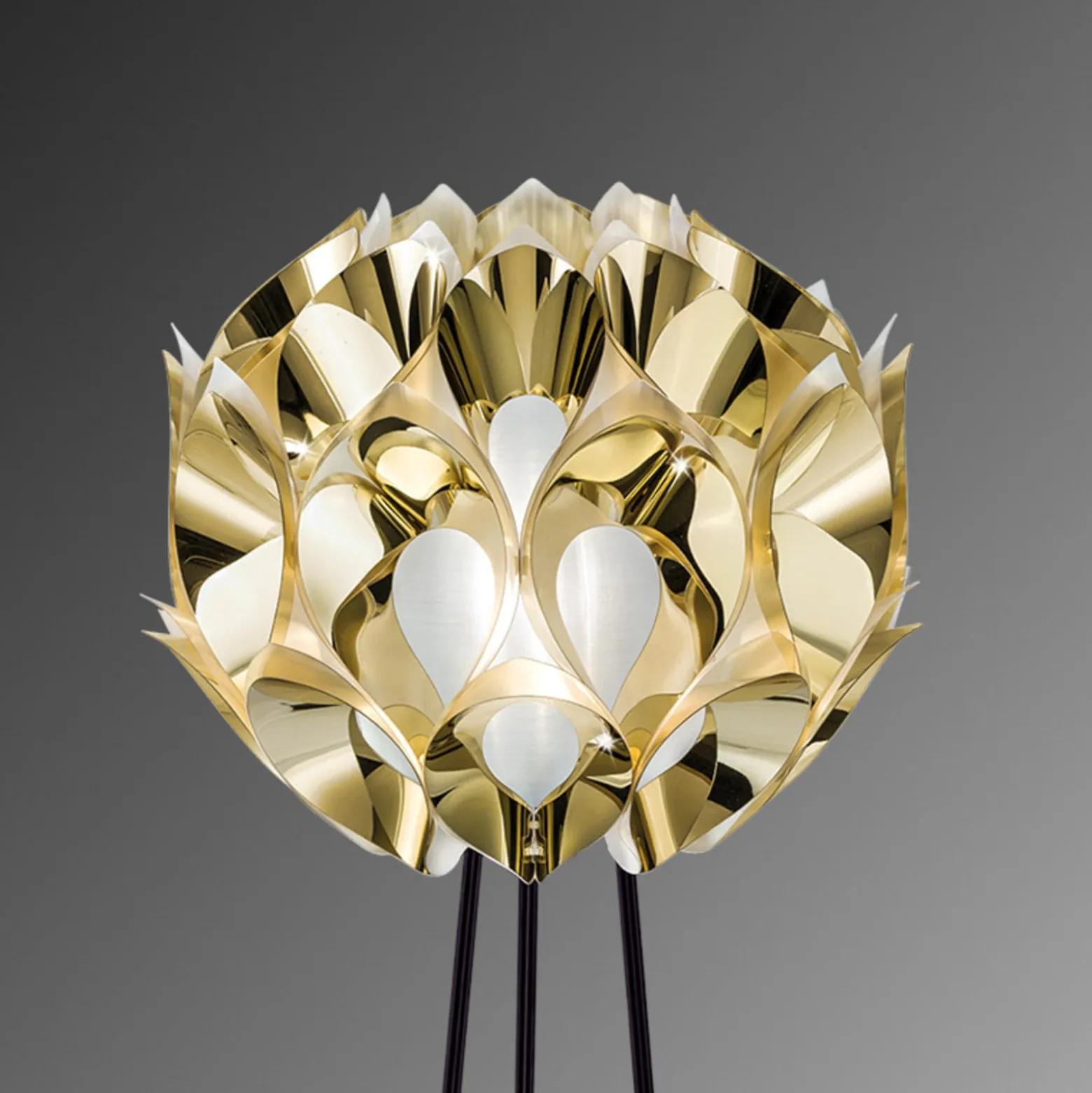 Slamp Flora -design-lattiavalaisin, kulta