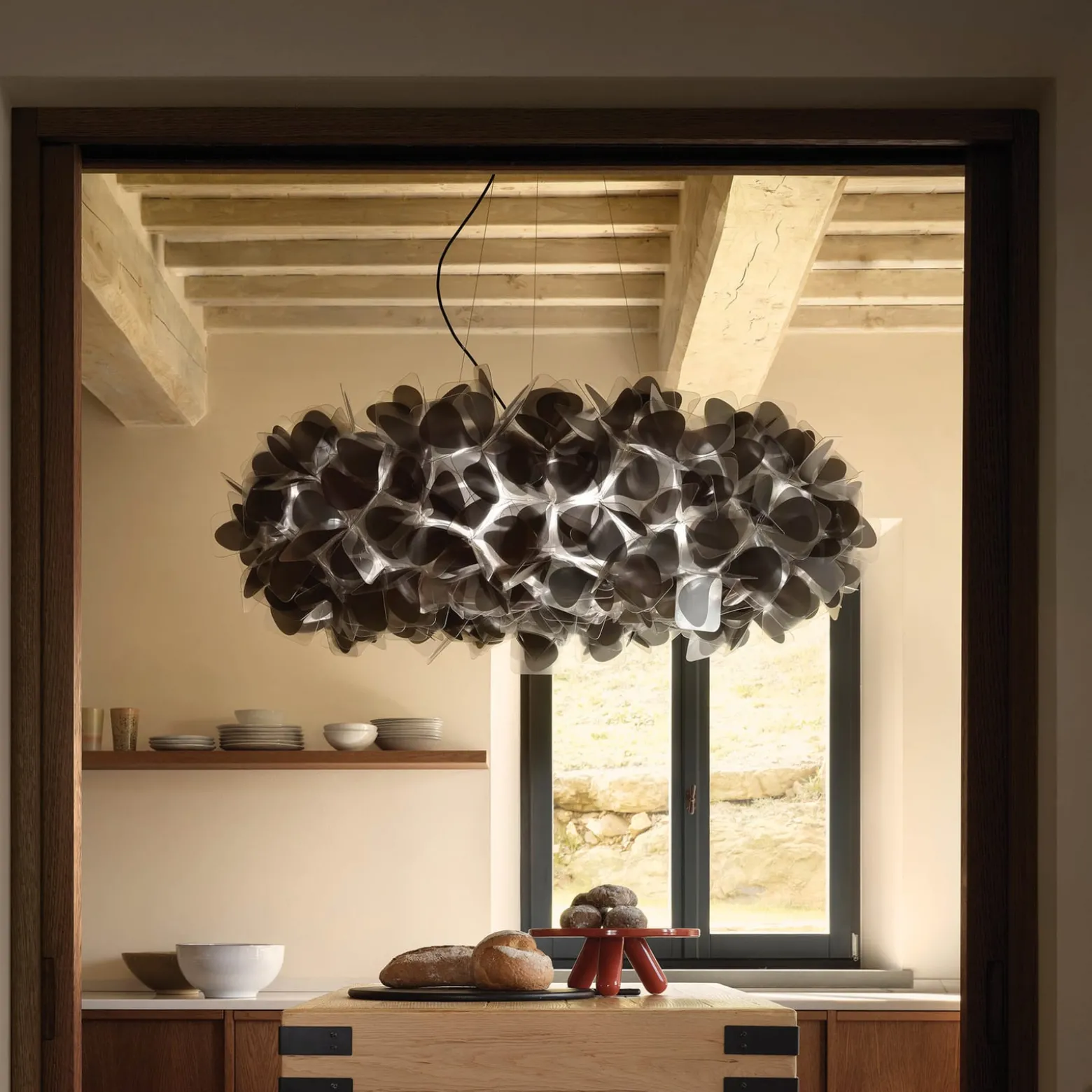 Slamp-riippuvalaisin Clizia MAMA NON MAMA, halkaisija 78 cm, musta