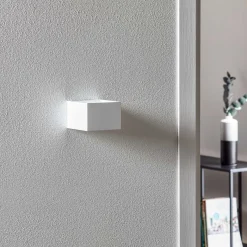 SLV LED-seinävalaisin Logs In, valkoinen/valkoinen, alumiini, leveys 10 cm