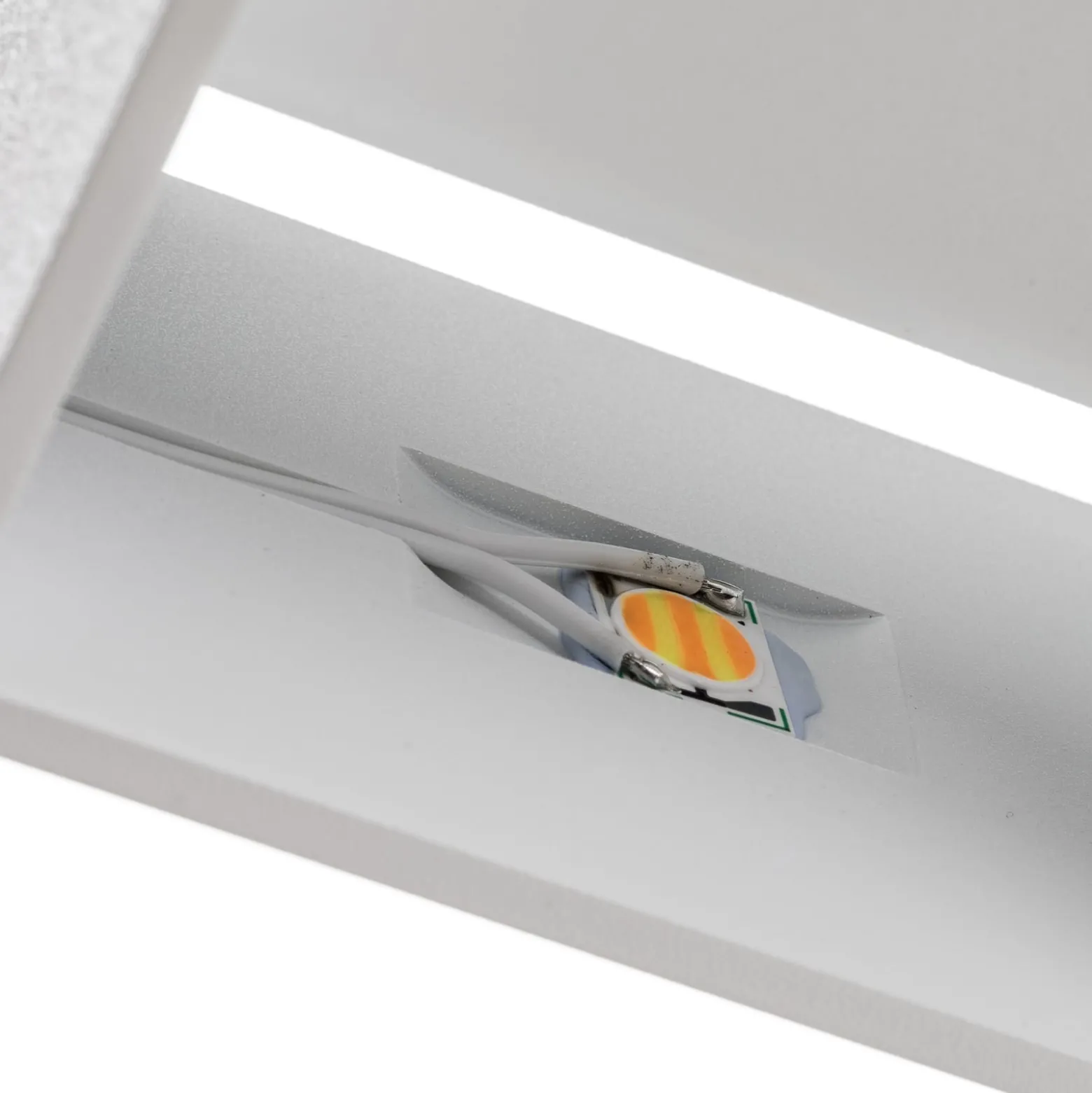 SLV LED-seinävalaisin Logs In, valkoinen/valkoinen, alumiini, leveys 10 cm