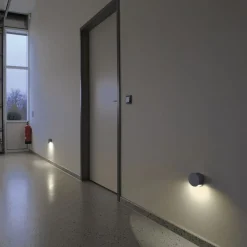 SLV Pema LED-seinävalaisin, harmaa