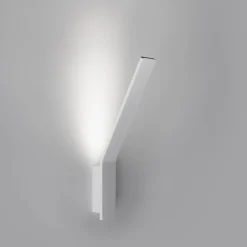 Stilnovo LED-seinävalaisin Lama, 3 000 K, valkoinen