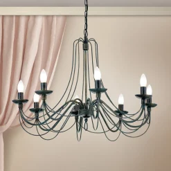 Suuri 8-lamp. maalaistyylinen CLARA-kattokruunu
