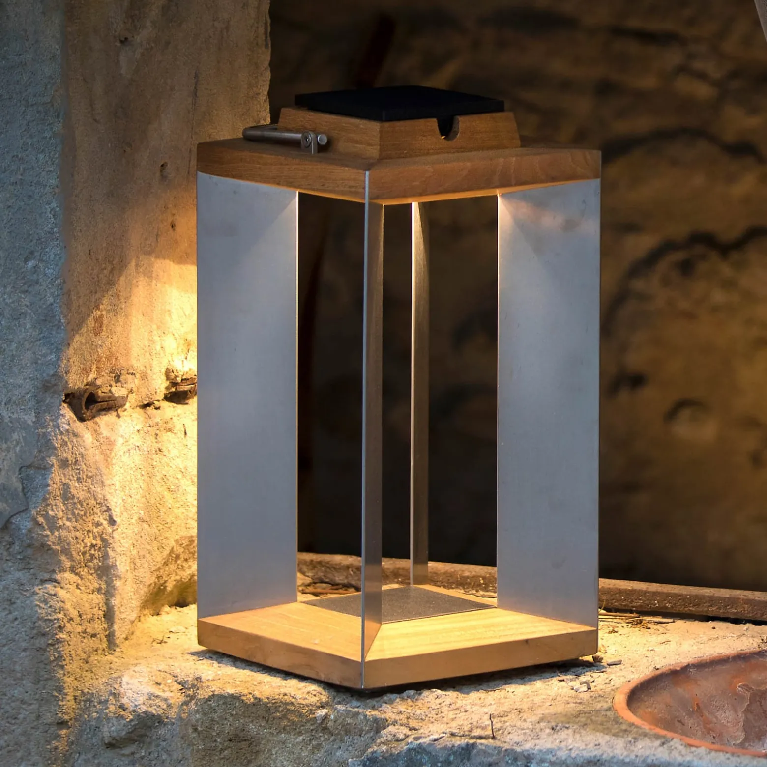 Teckinox LED-aurinkolamppu, teak/teräs, 36.5cm