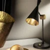 Tom Dixon Beat Table -pöytävalaisin, musta