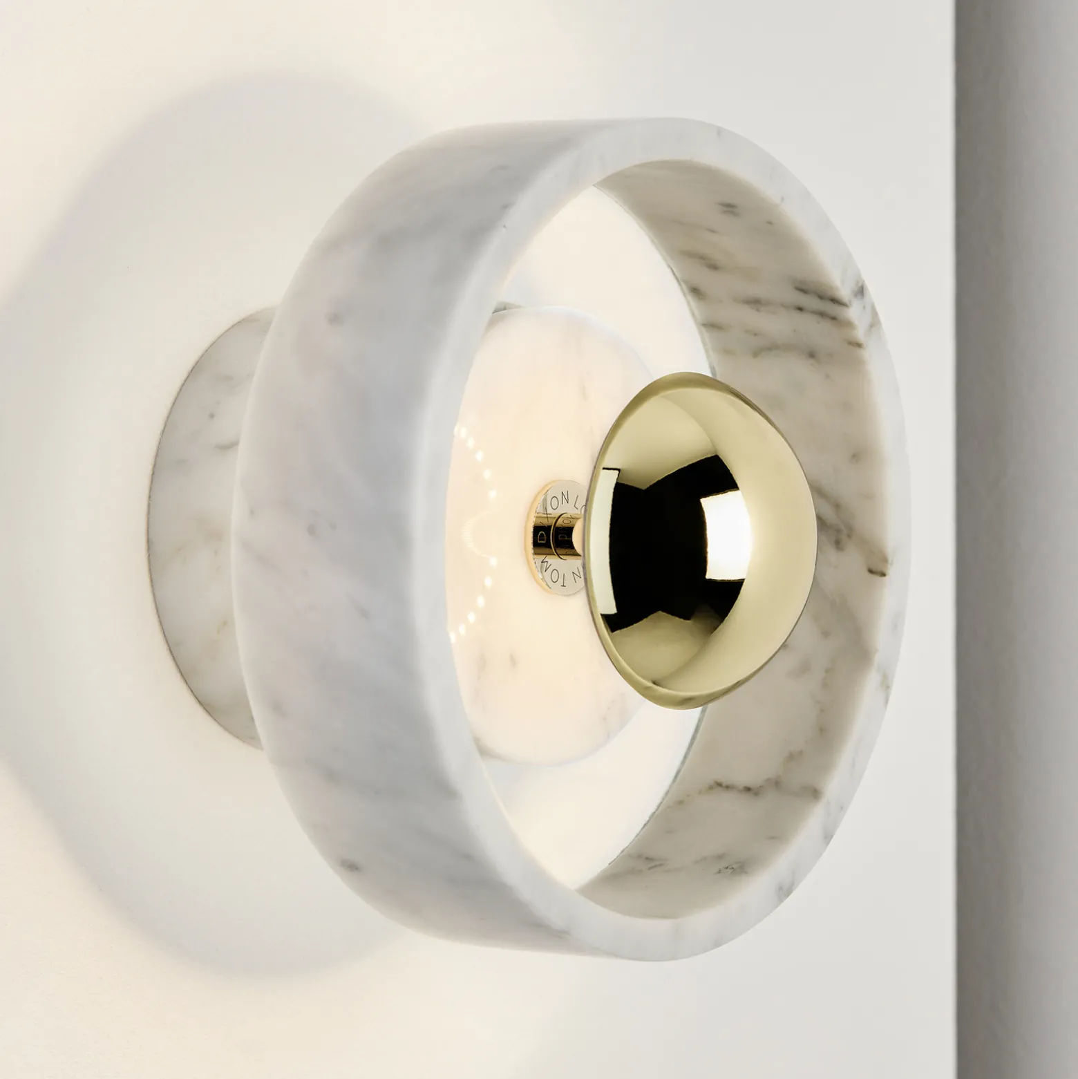 Tom Dixon Stone Wall LED-seinävalaisin