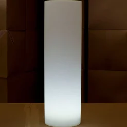 Tower - LED-koristevalo, jota voidaan ohjata sovelluksen kautta