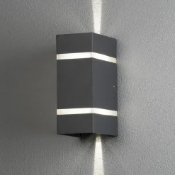 Ulkoseinälamppu Cremona korkeus 19,5cm