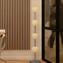 UMAGE LED-lattiavalo Audrey, teräksenvärinen, korkeus 128 cm, 4-lamppuinen.