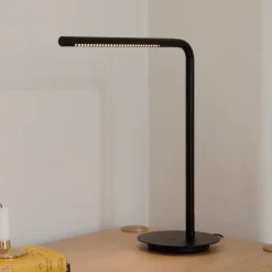 UMAGE LED-pöytävalaisin Omni, musta Korkeus 46 cm Metalli käännettävissä