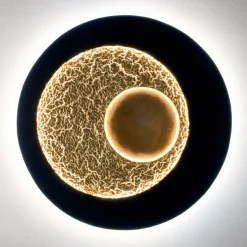 Urano LED-seinävalaisin, tyylikäs muotoilu