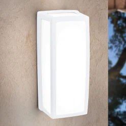 Valkoinen LED-ulkoseinävalaisin Bob IP54 alumiinia