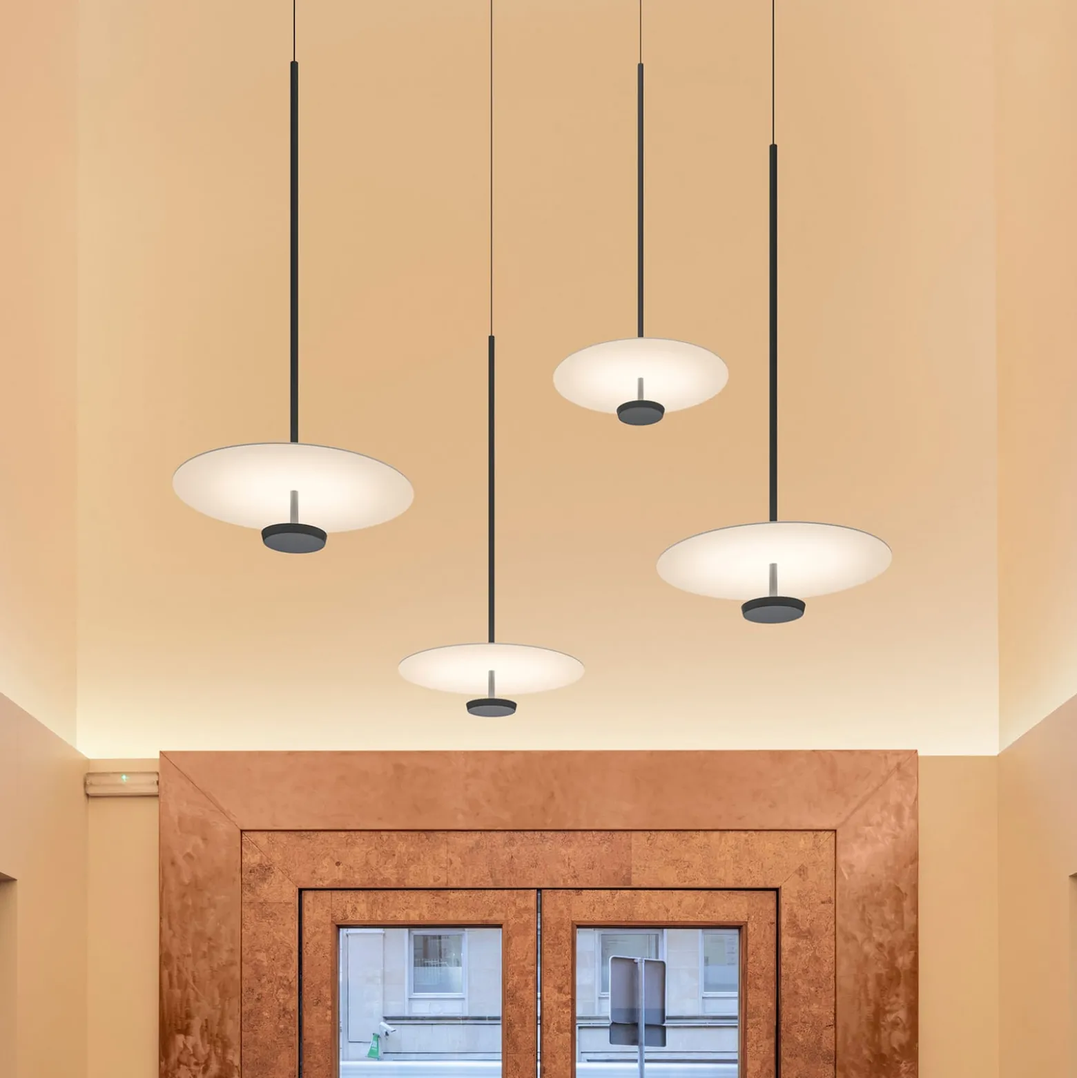 Vibia Flat LED-riippuvalo 1-lamppuinen Ø 55 cm harmaa L1