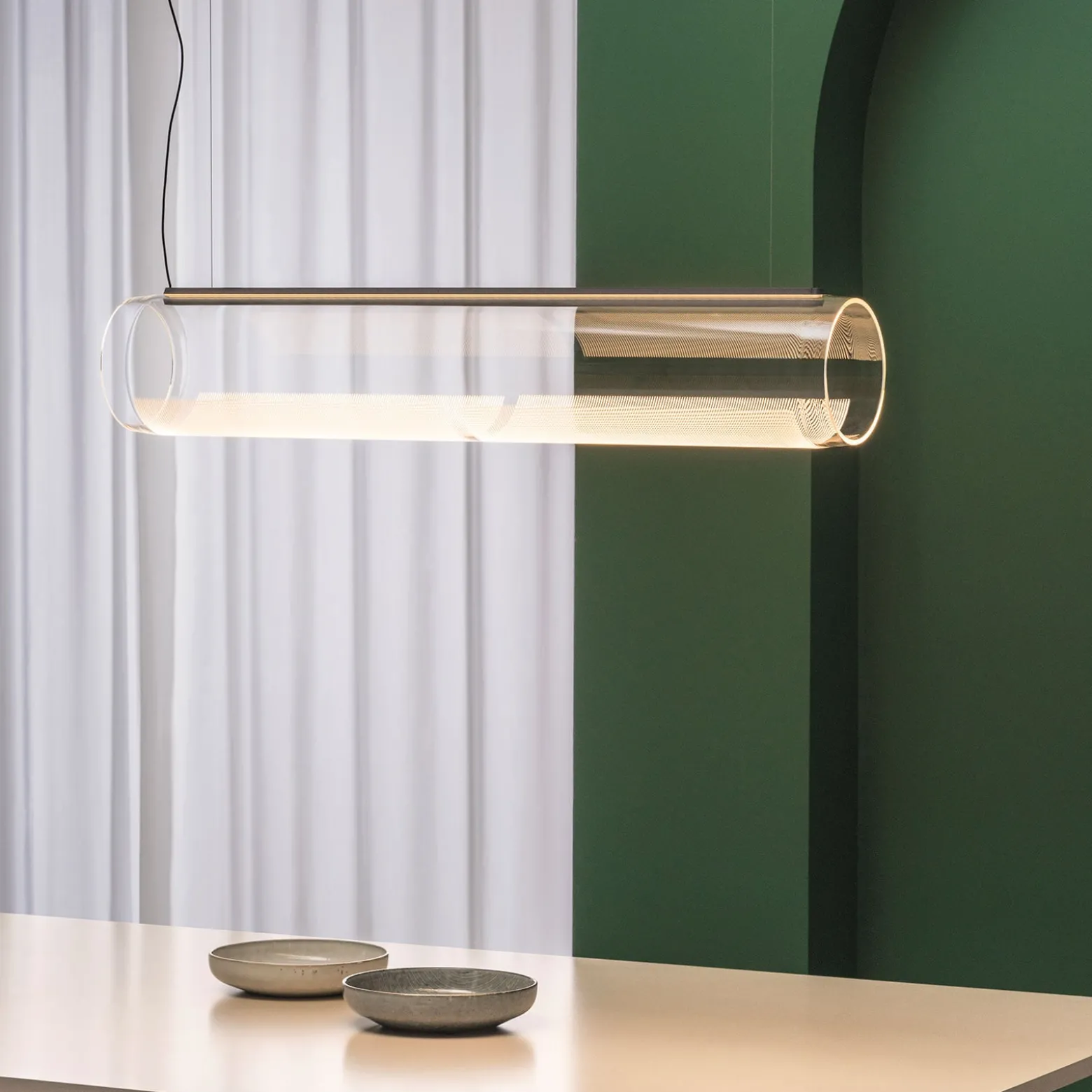 Vibia Guise 2277 LED-riippuvalaisin, pituus 89 cm