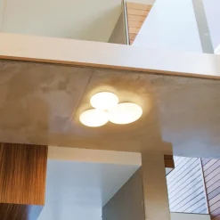 Vibia Puck – 3-lamppuinen kattovalaisin