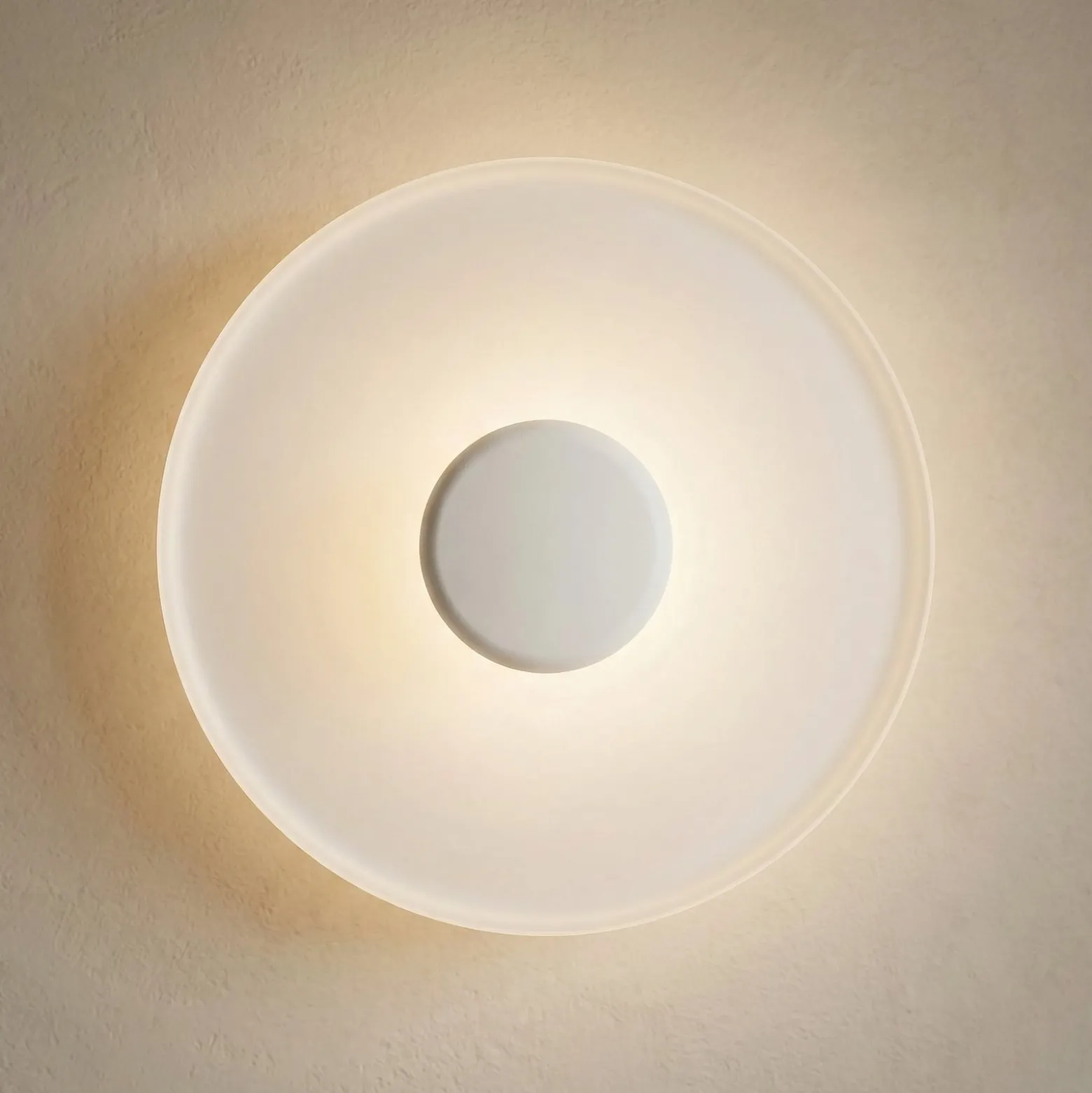 Vibia Top LED-seinävalaisin Ø 40 cm valkoinen