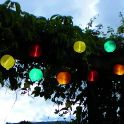 Värikäs aurinkokäyttöinen LED-valosarja, 10 palloa